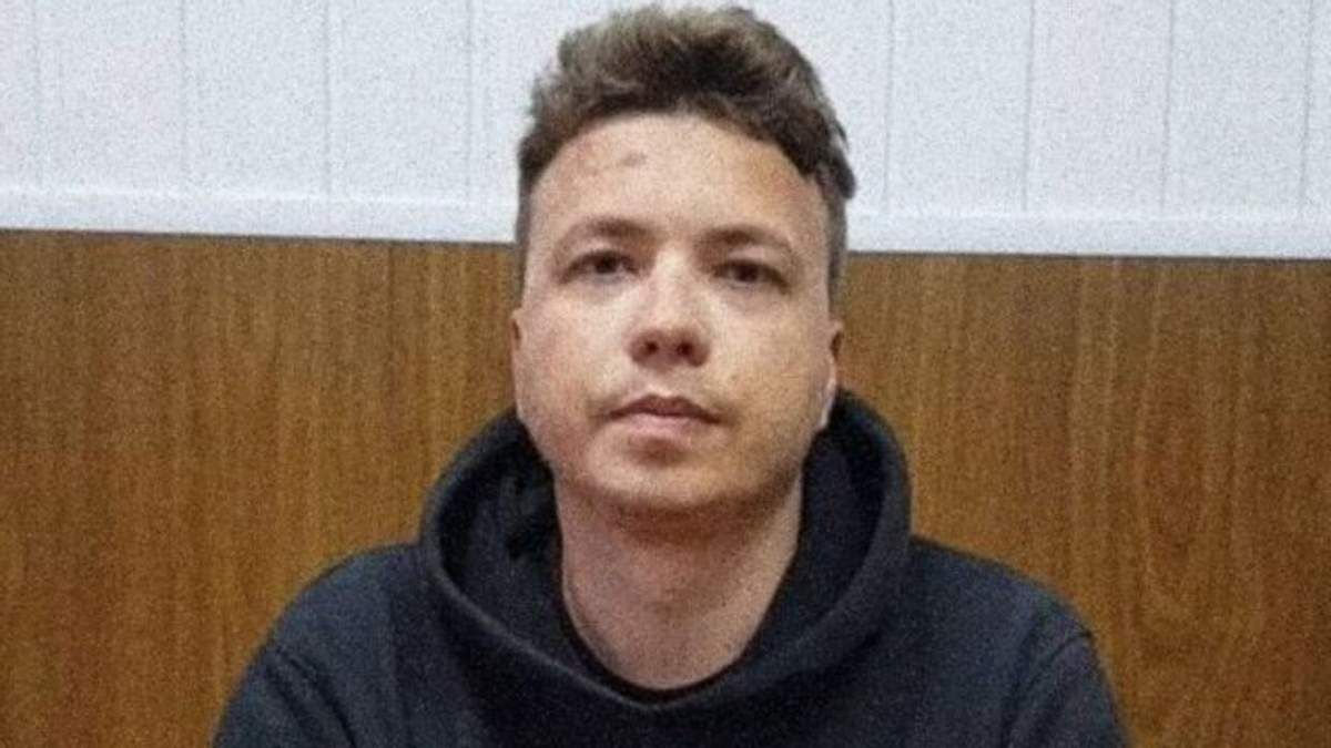 Протасевича розшукували через участь у війні на Донбасі, – Протасевич Протасевича розшукували через участь у війні на Донбасі, – Протасевич