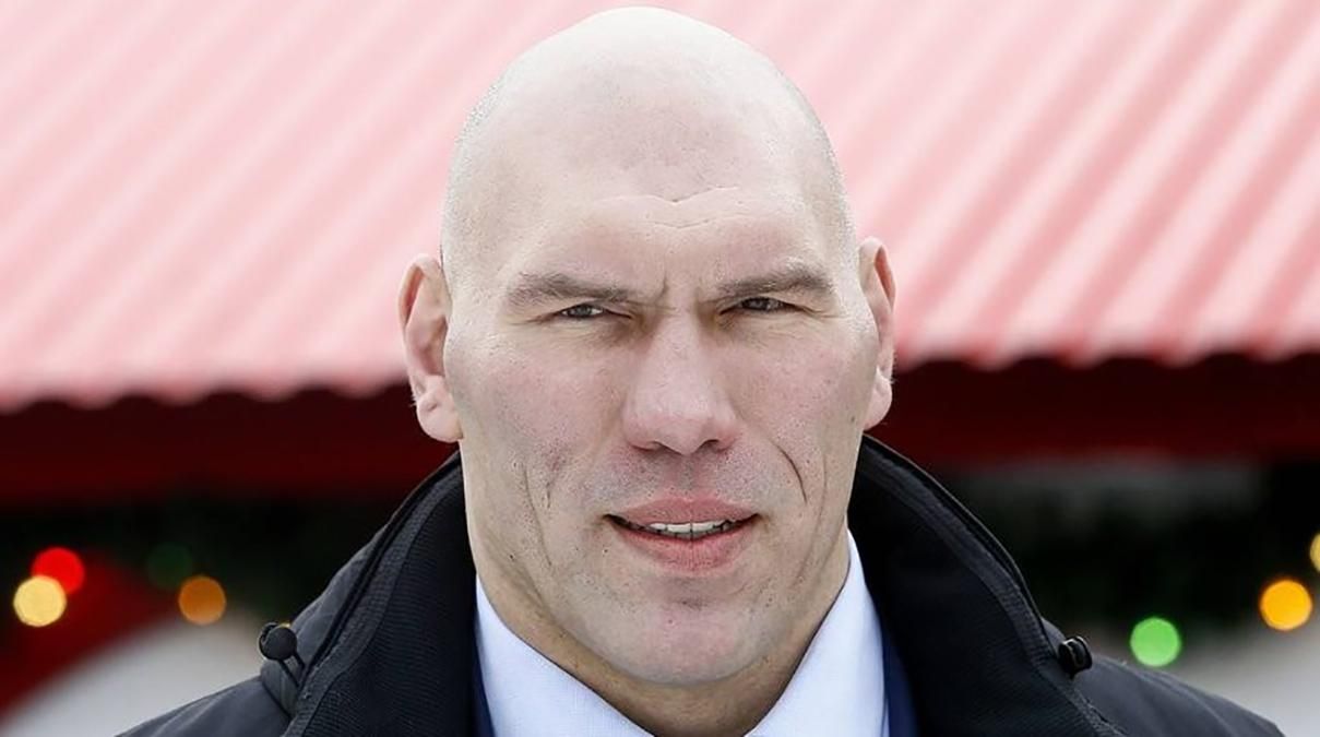 Валуєв привітав російських прикордонників фотографією українського Валуєв привітав російських прикордонників фотографією українського