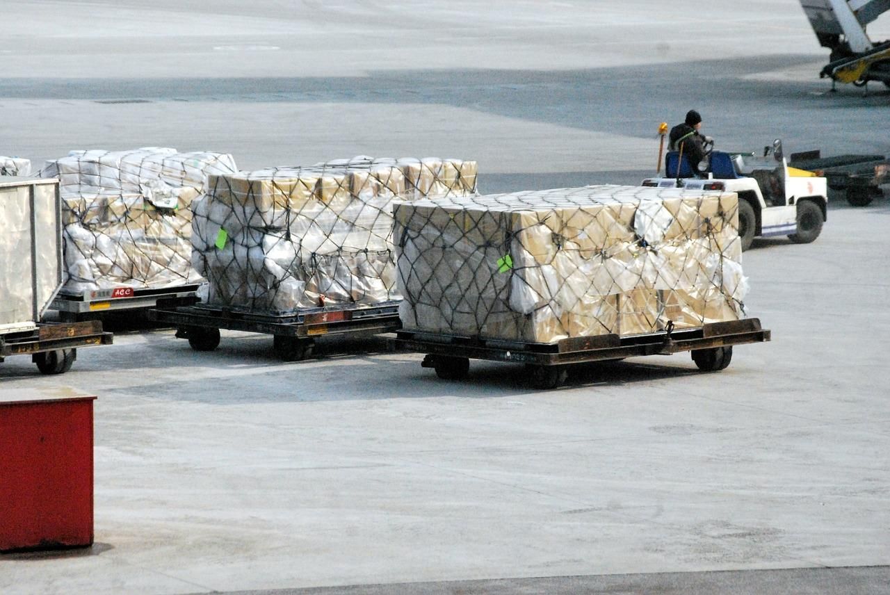 Білорусь перевела імпорт української продукції в ручний режим
