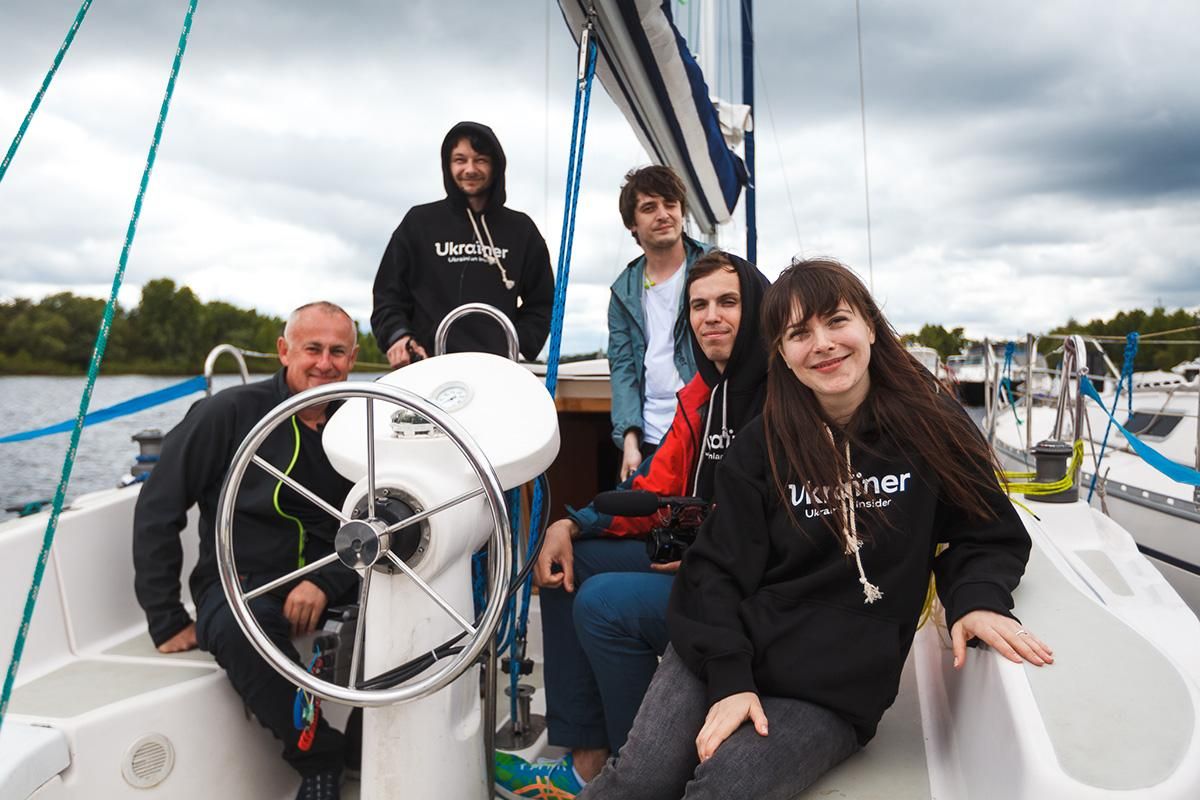Команда Ukraїner впервые отправилась в путешествие по Днепру Команда Ukraїner впервые отправилась в путешествие по Днепру