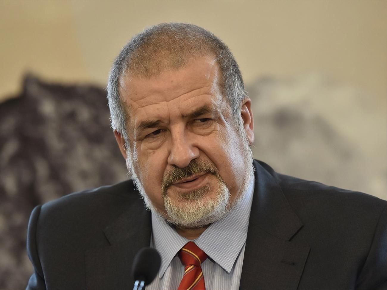 Оккупанты осудили председателя Меджлиса Чубарова до 6 лет тюрьмы Оккупанты осудили председателя Меджлиса Чубарова до 6 лет тюрьмы