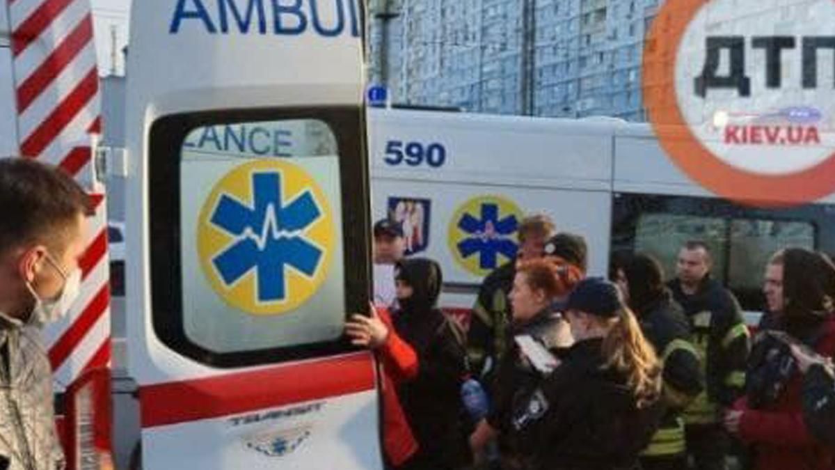 В Киеве умер 2-летний мальчик: его вытащили из пожара в апреле В Киеве умер 2-летний мальчик: его вытащили из пожара в апреле