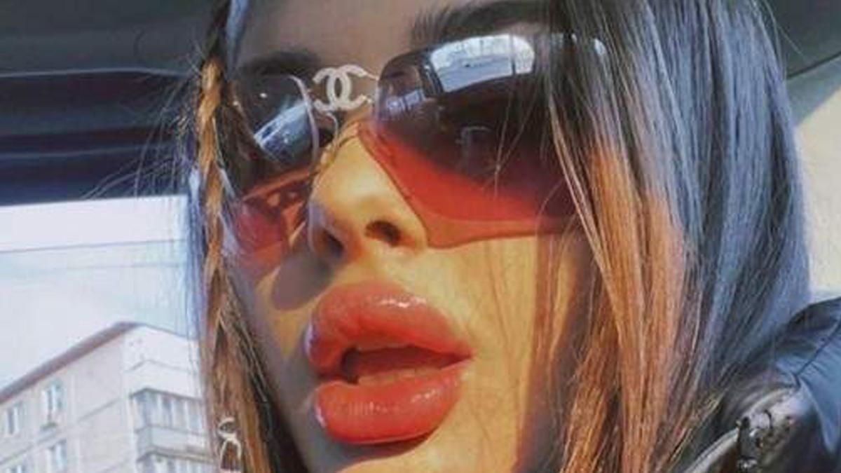 В Киеве блогера устроили погром в отеле: полиция открыла дело В Киеве блогера устроили погром в отеле: полиция открыла дело