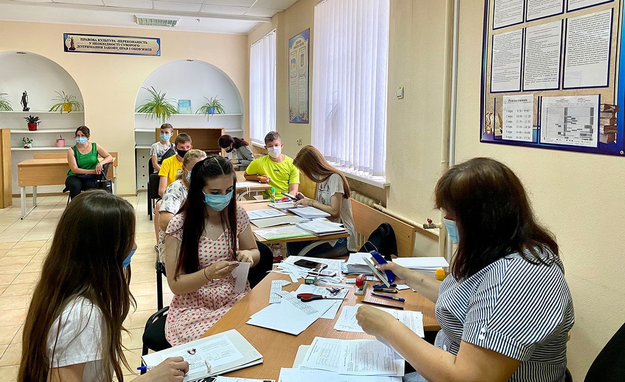 Поступление в колледж 2021: кого могут первоочередно зачислить Поступление в колледж 2021: кого могут первоочередно зачислить