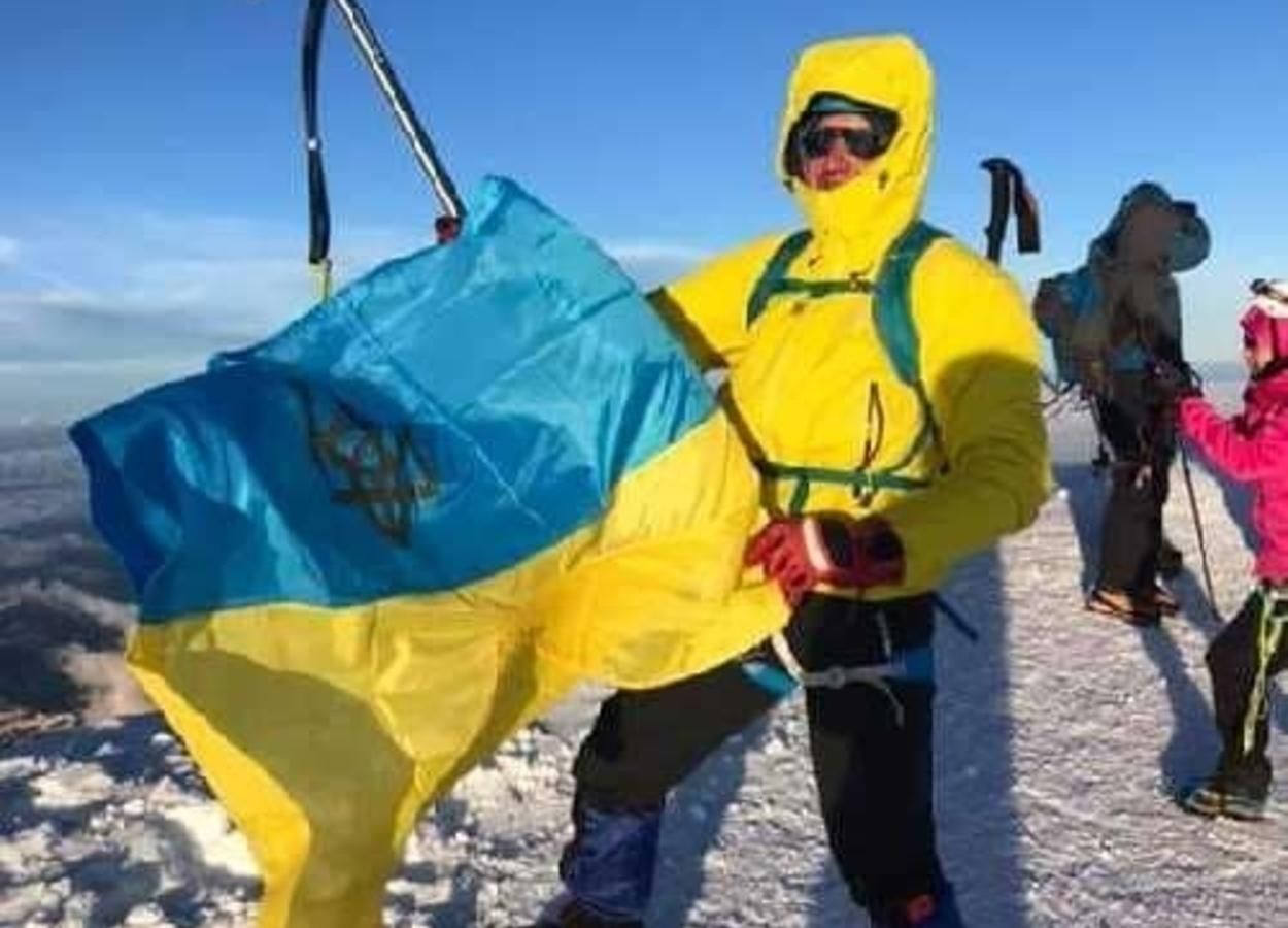 Историческое событие: 55-летний львовянин покорил Эверест - фото 