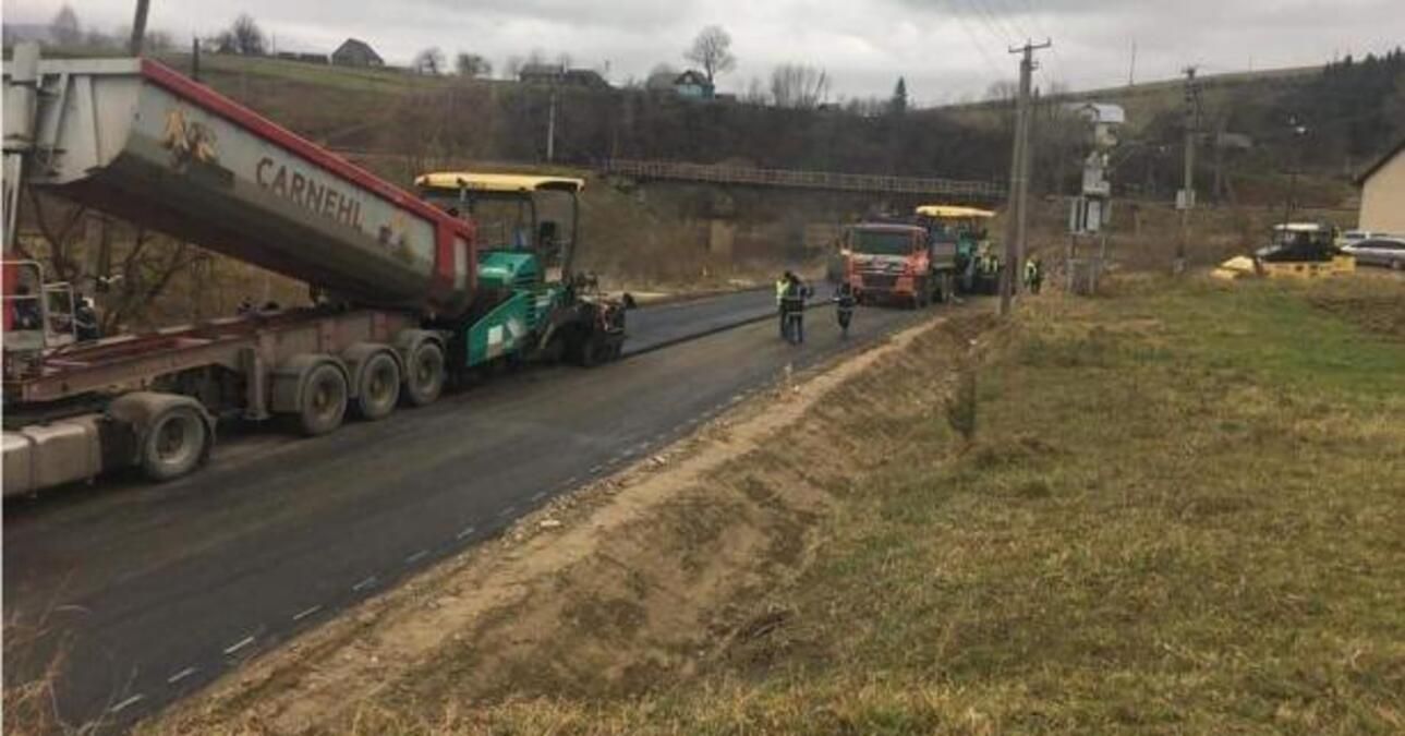 У ЛОДА назвали причини обвалу дороги на Львівщині: ремонтні роботи відновлюють