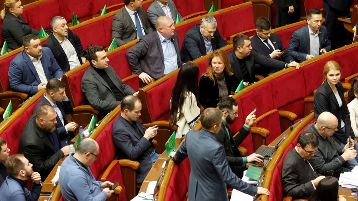 Слуги підтримають постанову про визнання режиму Лукашенка загрозою Слуги підтримають постанову про визнання режиму Лукашенка загрозою