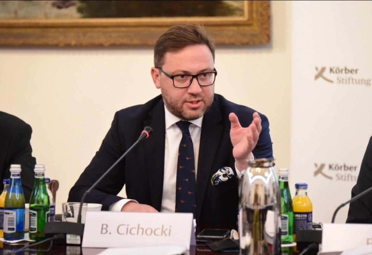 Деньги от Северного потока-2 пойдут на танки для России, - Цихоцки Деньги от Северного потока-2 пойдут на танки для России, - Цихоцки