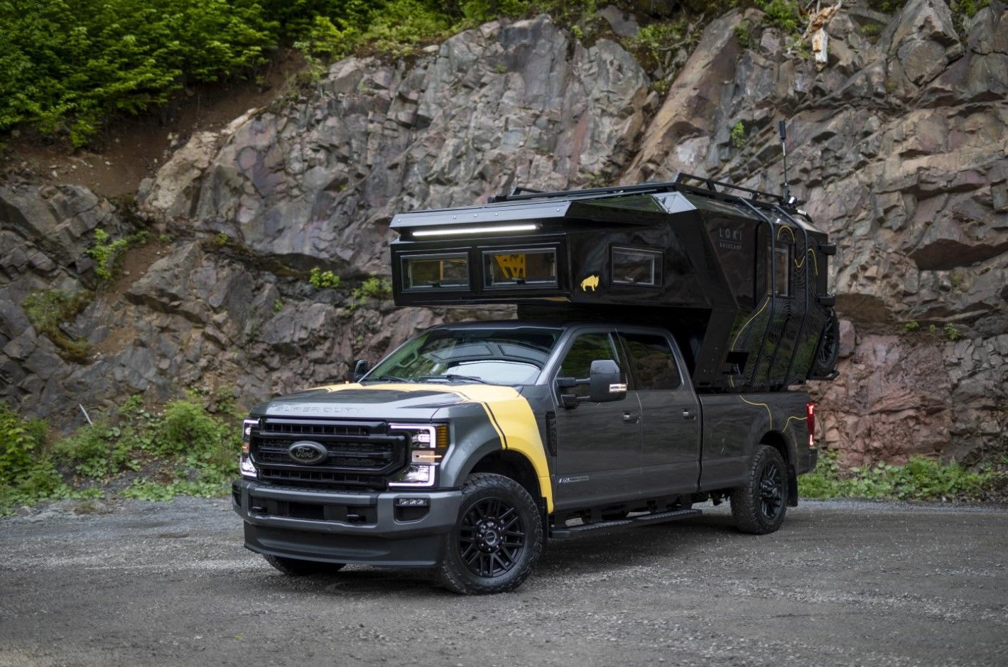 Огляд кемперу для пікапів від американської компанії Loki. Огляд кемперу для пікапів від американської компанії Loki.