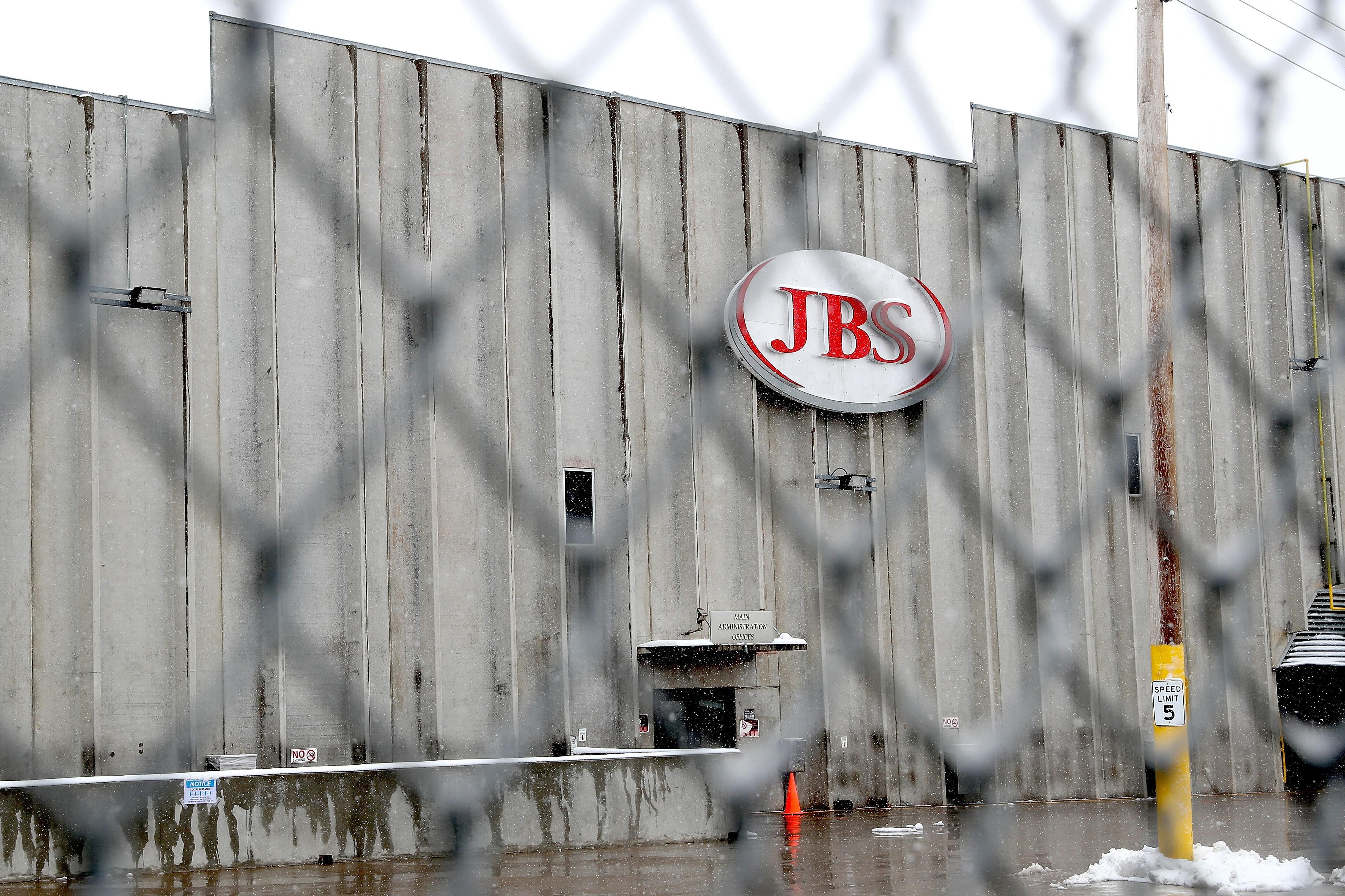 JBS відновила роботу після атаки хакерів з Росії JBS відновила роботу після атаки хакерів з Росії