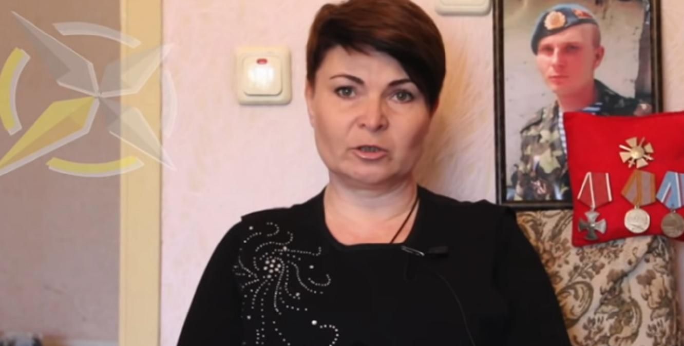 Мать погибшего боевика сдала участие России в войне в Украине Мать погибшего боевика сдала участие России в войне в Украине