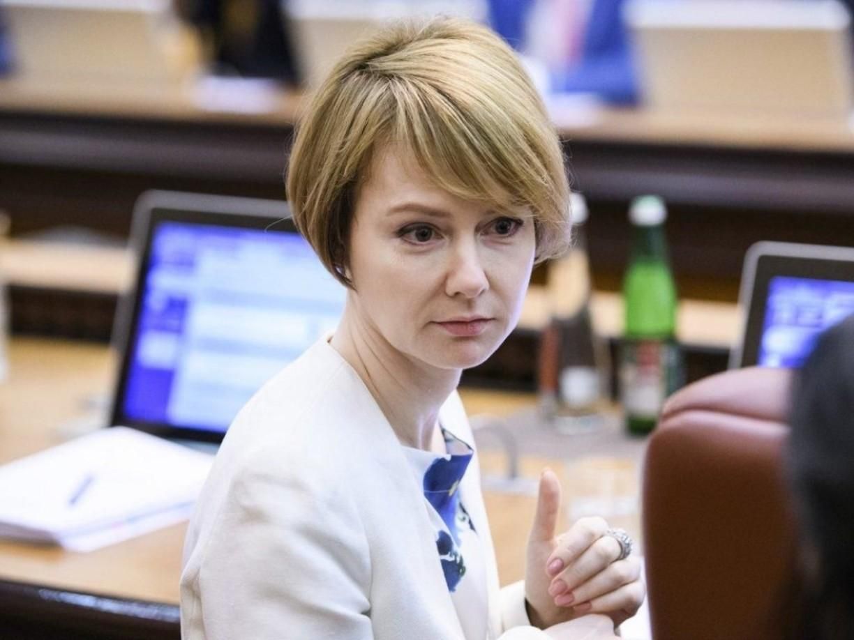 СНБО приняла на себя несвойственные функции - Лана Зеркаль СНБО приняла на себя несвойственные функции - Лана Зеркаль