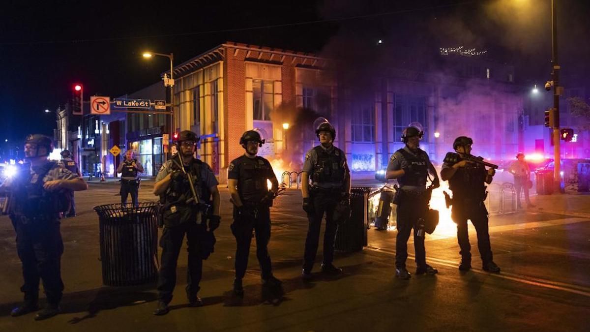 Миннеаполис охватили беспорядки – снова после убийства афроамериканца