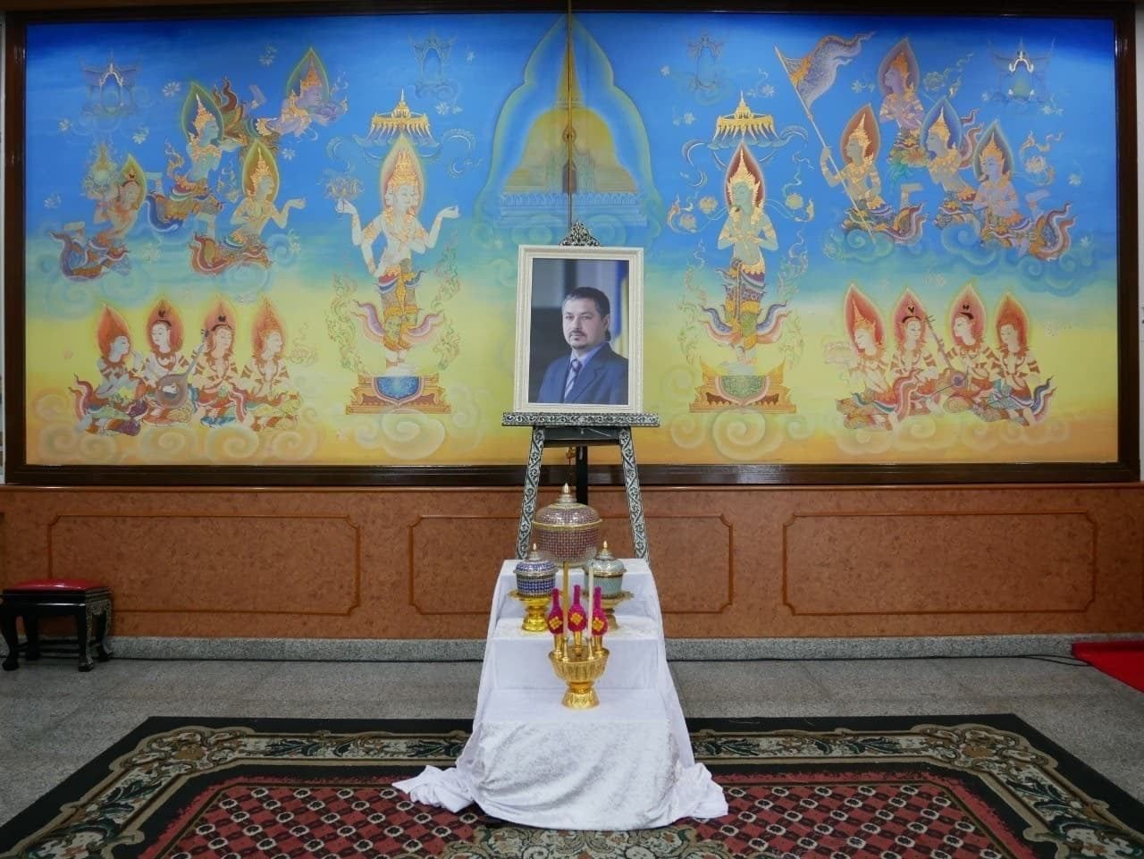 Таиланд передал Украине прах умершего посла Андрея Бешты :фото
