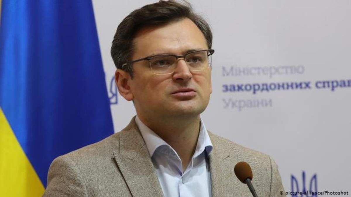 Кулеба різко відповів Росії на закиди щодо форми збірної з Кримом Кулеба різко відповів Росії на закиди щодо форми збірної з Кримом