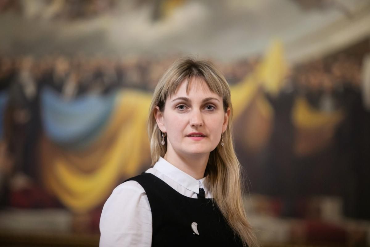 Почему учителя в Украине получают неполную зарплату: как это изменить