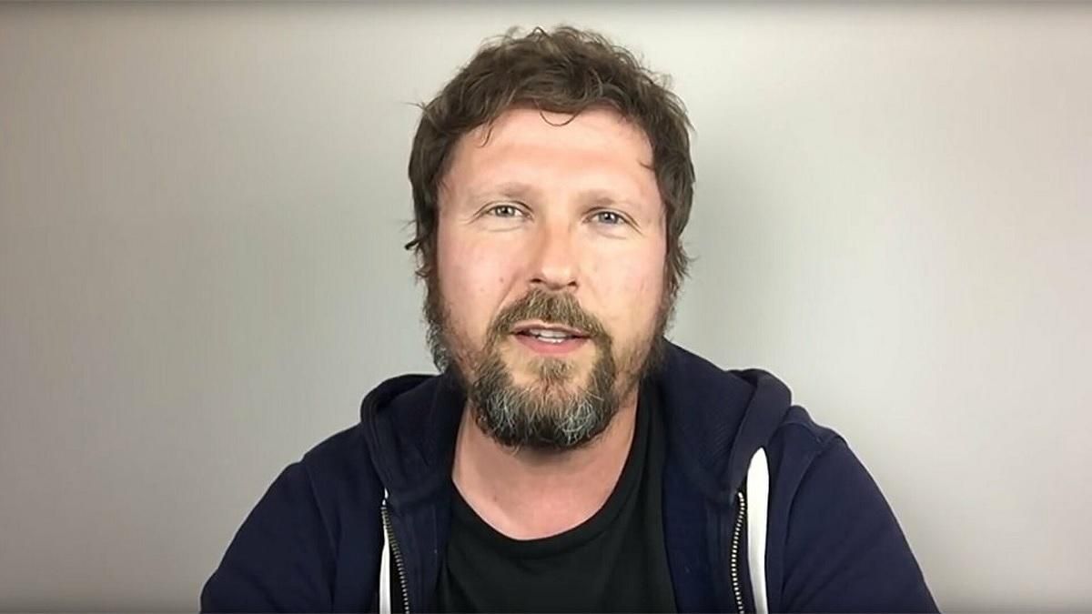 Пропагандист Шарій заявив, що СБУ припинила розслідувати його справу Пропагандист Шарій заявив, що СБУ припинила розслідувати його справу