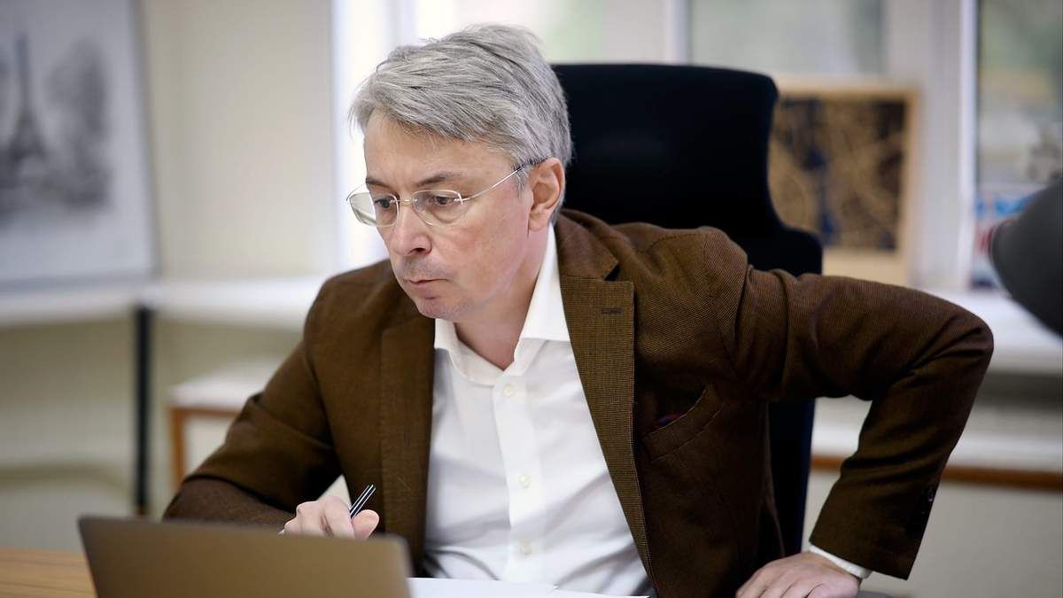 Мінкульт просить ввести багатомільйонні штрафи за знищення пам'яток Мінкульт просить ввести багатомільйонні штрафи за знищення пам'яток