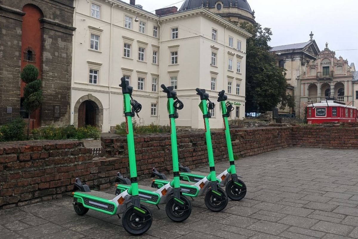 Український сервіс електросамокатів Kiwi залучив інвестиції Український сервіс електросамокатів Kiwi залучив інвестиції