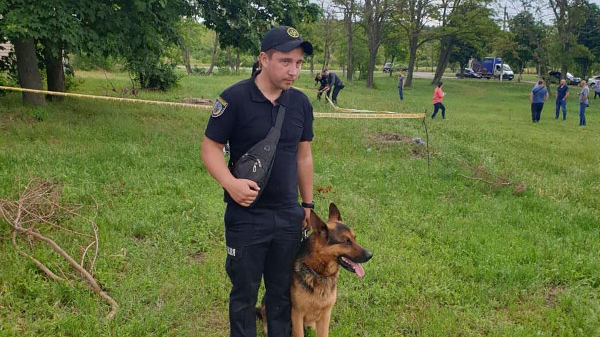 Тіло 8-річного хлопчика знайшли в колекторі на Дніпропетровщині Тіло 8-річного хлопчика знайшли в колекторі на Дніпропетровщині