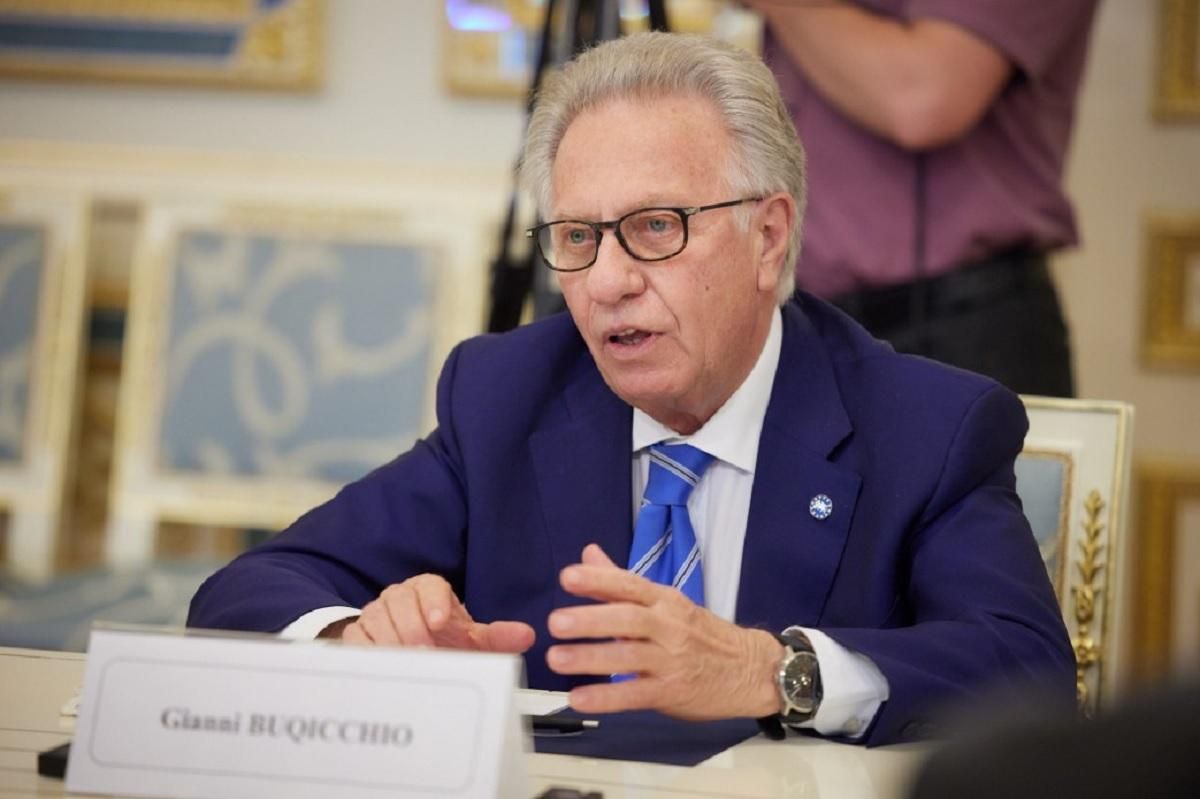 Букиккио рассказал детали разговора с Зеленским Букиккио рассказал детали разговора с Зеленским