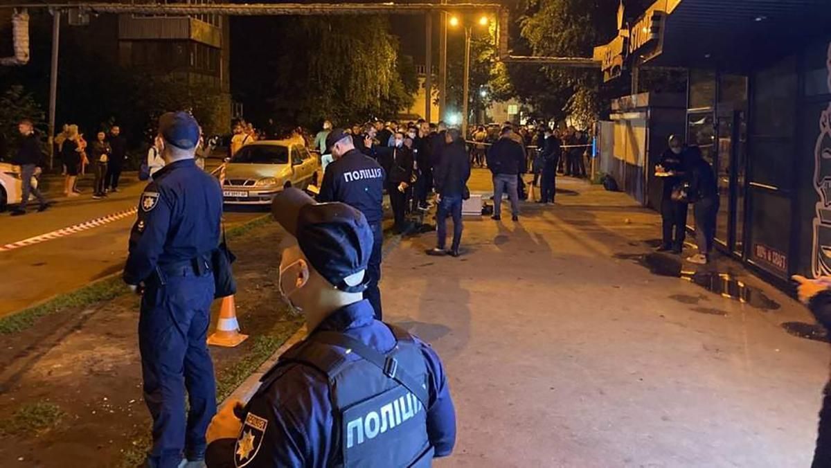 Появилось видео момента взрыва гранаты в Харькове на Гагарина Появилось видео момента взрыва гранаты в Харькове на Гагарина