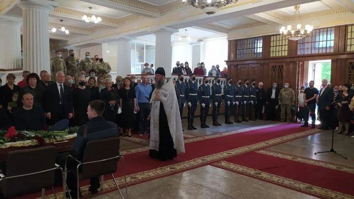 Харків, похорон Карпєєва, останній герой СРСР, церемонія прощання Харків, похорон Карпєєва, останній герой СРСР, церемонія прощання