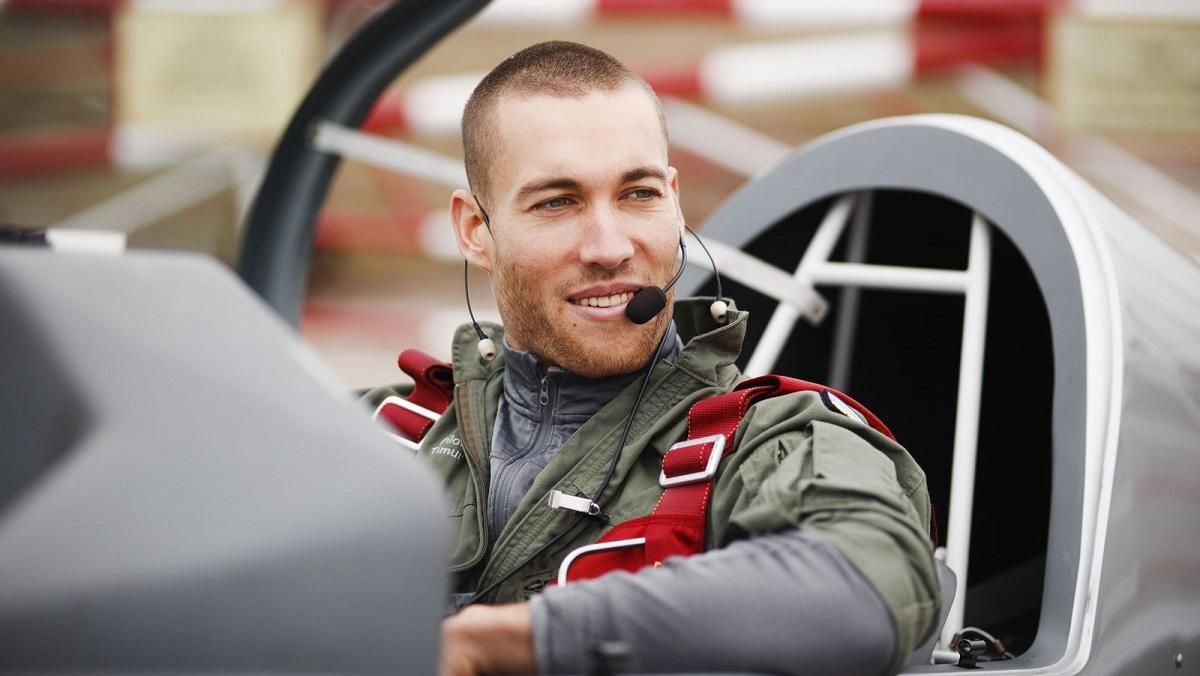 Планируем экспортировать наши шоу в Китай и другие страны, – украинский летчик Фаткуллин Планируем экспортировать наши шоу в Китай и другие страны, – украинский летчик Фаткуллин