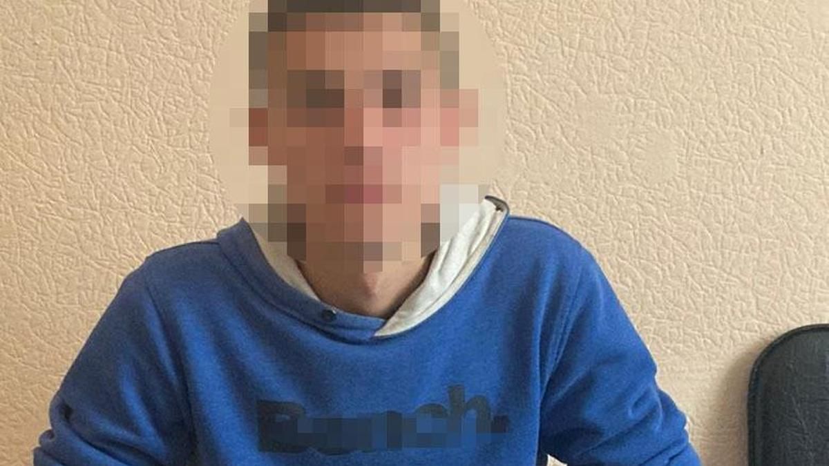 У Києві на Оболоні неповнолітній курсант двічі вдарив ножем молодика