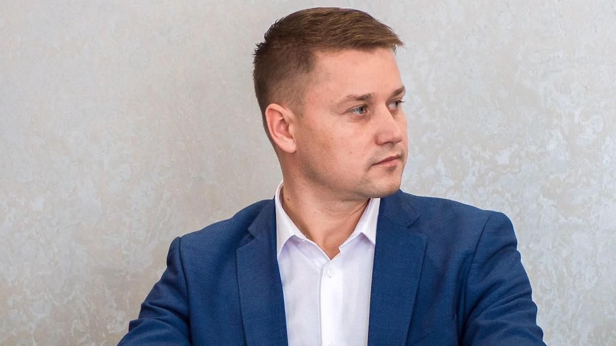 Запакуємо і вивеземо, – мер Рівного зробив скандальну заяву про ромів Запакуємо і вивеземо, – мер Рівного зробив скандальну заяву про ромів