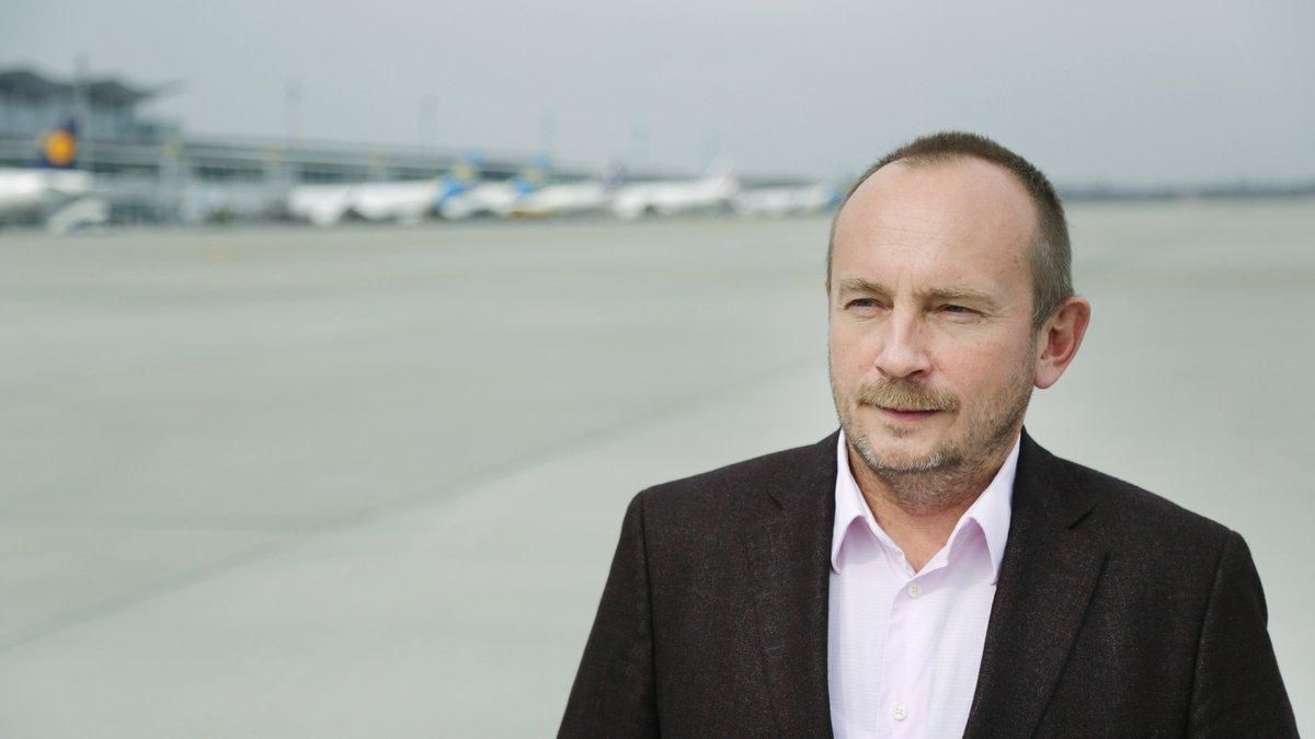 Сотрудников таможни начнут переводить на контракты, - Рябикин Сотрудников таможни начнут переводить на контракты, - Рябикин