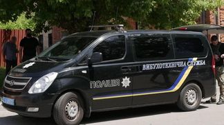 На Київщині п’яний чоловік прийшов з "вибухівкою" у ЖЕК