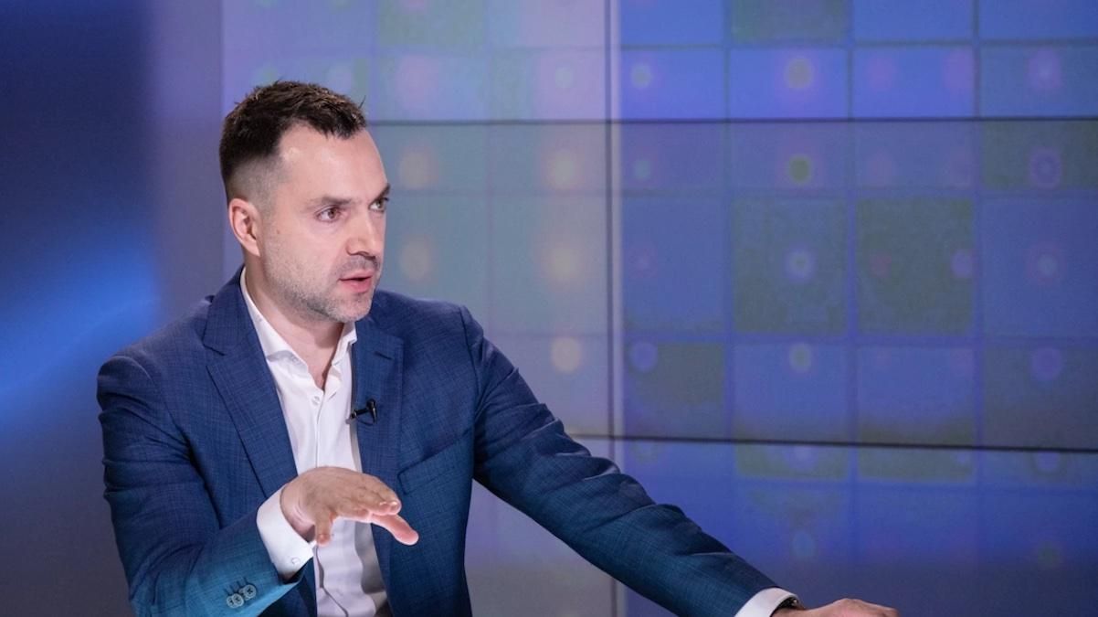 Росія дає список для обміну із людьми, яких не існує, – Арестович Росія дає список для обміну із людьми, яких не існує, – Арестович