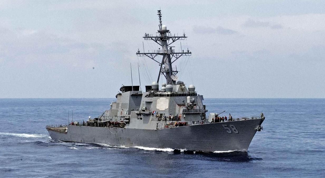 Американський есмінець USS Laboon прямує до Чорного моря