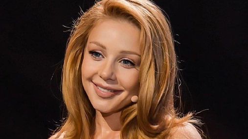 Де живе Тіна Кароль: відео з розкішного особняка зірки під Києвом