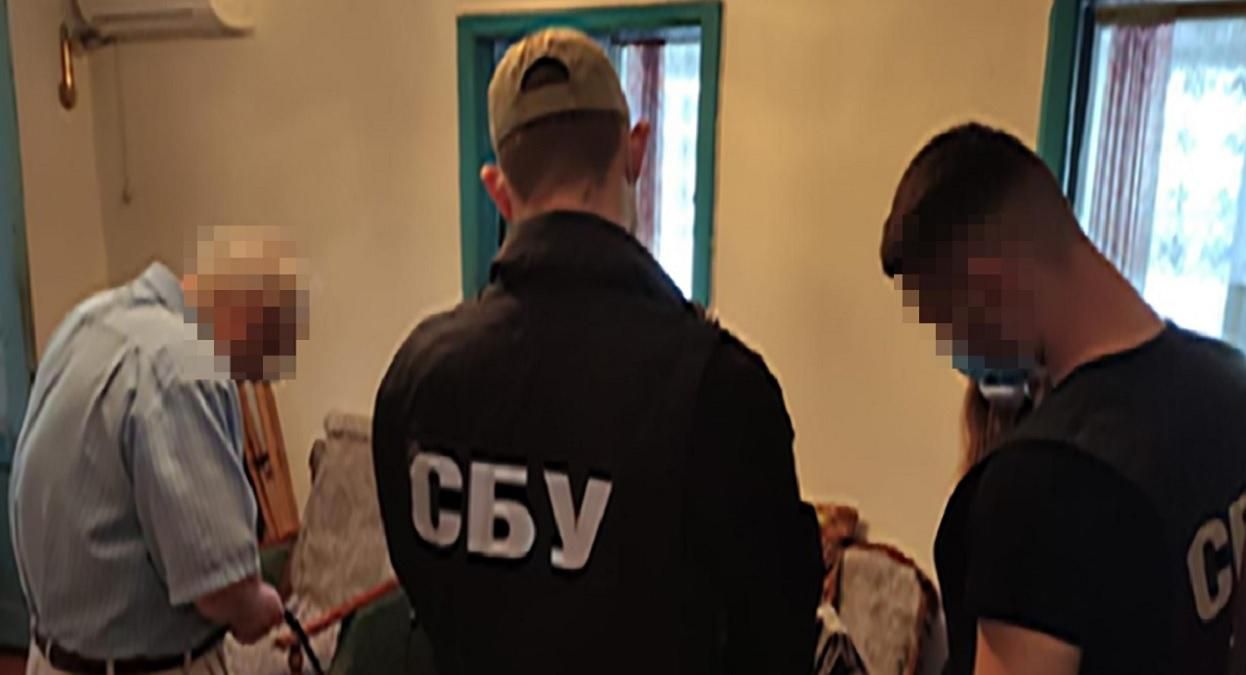 На Запорожье фейковых горсовет призвал к свержению власти На Запорожье фейковых горсовет призвал к свержению власти