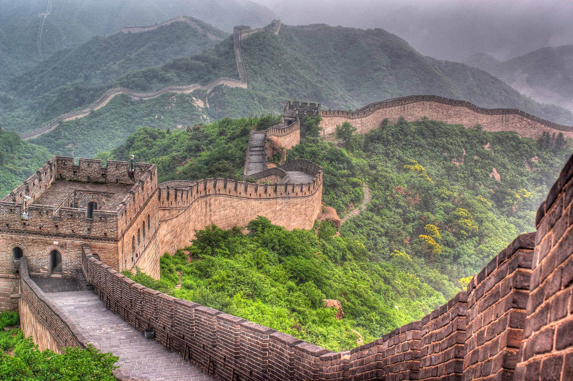 Знайдено раніше невідому частину Великої Китайської стіни: фото