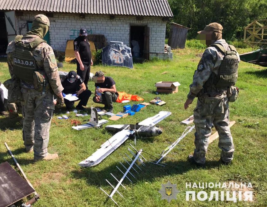 Полицейские разоблачили схему незаконного пересечения границы Полицейские разоблачили схему незаконного пересечения границы