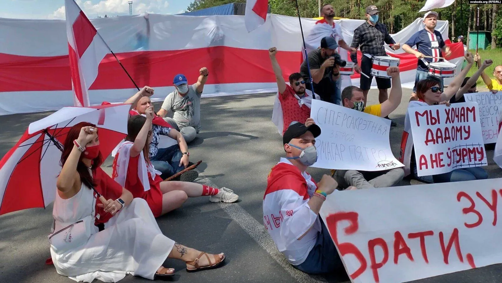 Білоруси протестують на кордоні 