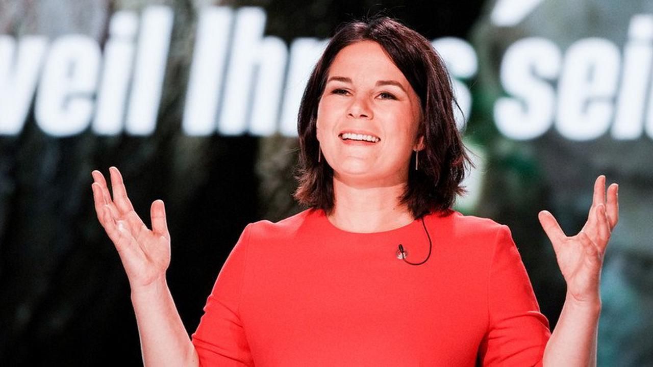 Противница Северного потока-2 Барбок стала кандидатом в канцлеры ФРГ Противница Северного потока-2 Барбок стала кандидатом в канцлеры ФРГ