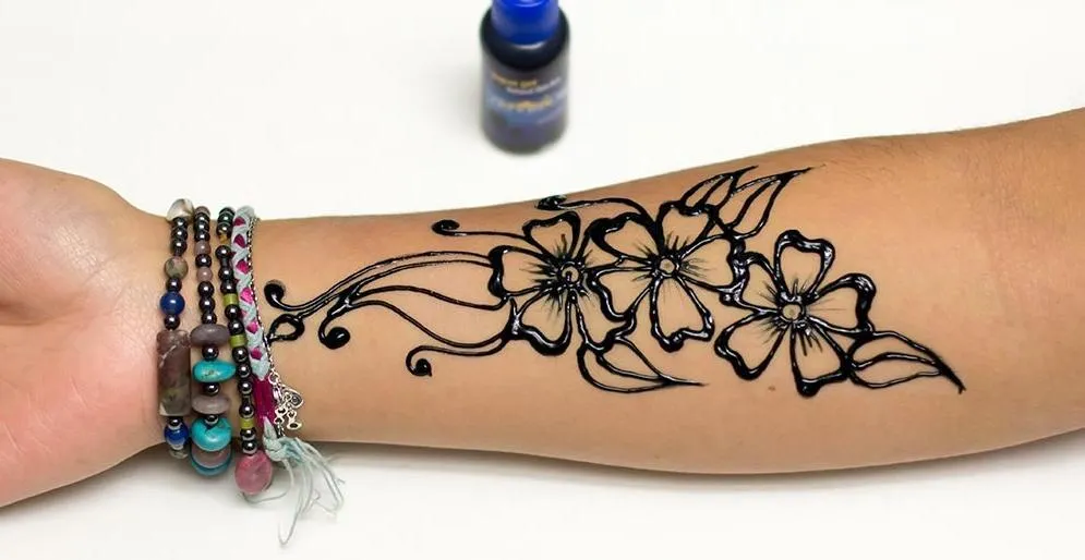 Татуювання з хни Татуювання з хни