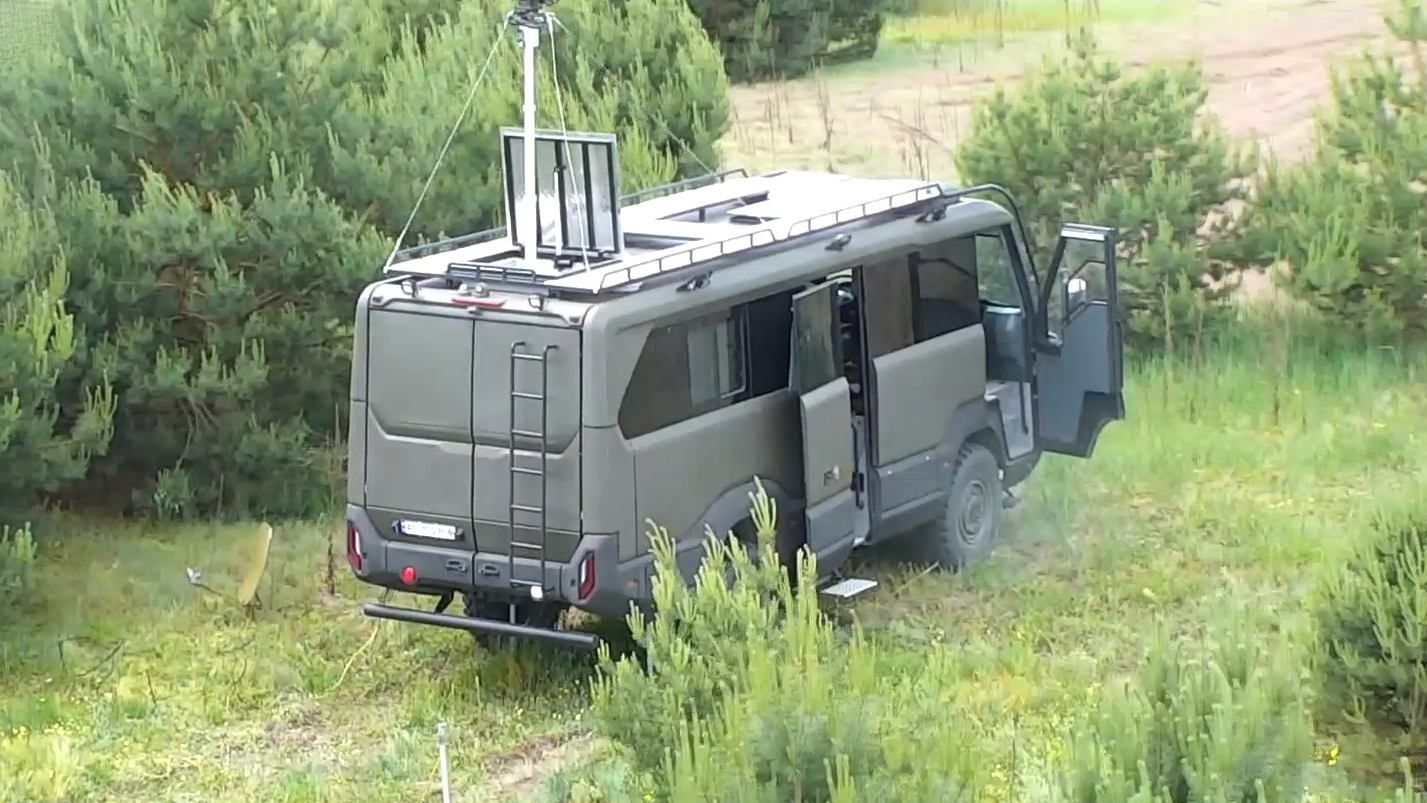 Потужні автотепловізори їздять вздовж кордону на Волині: фото, відео