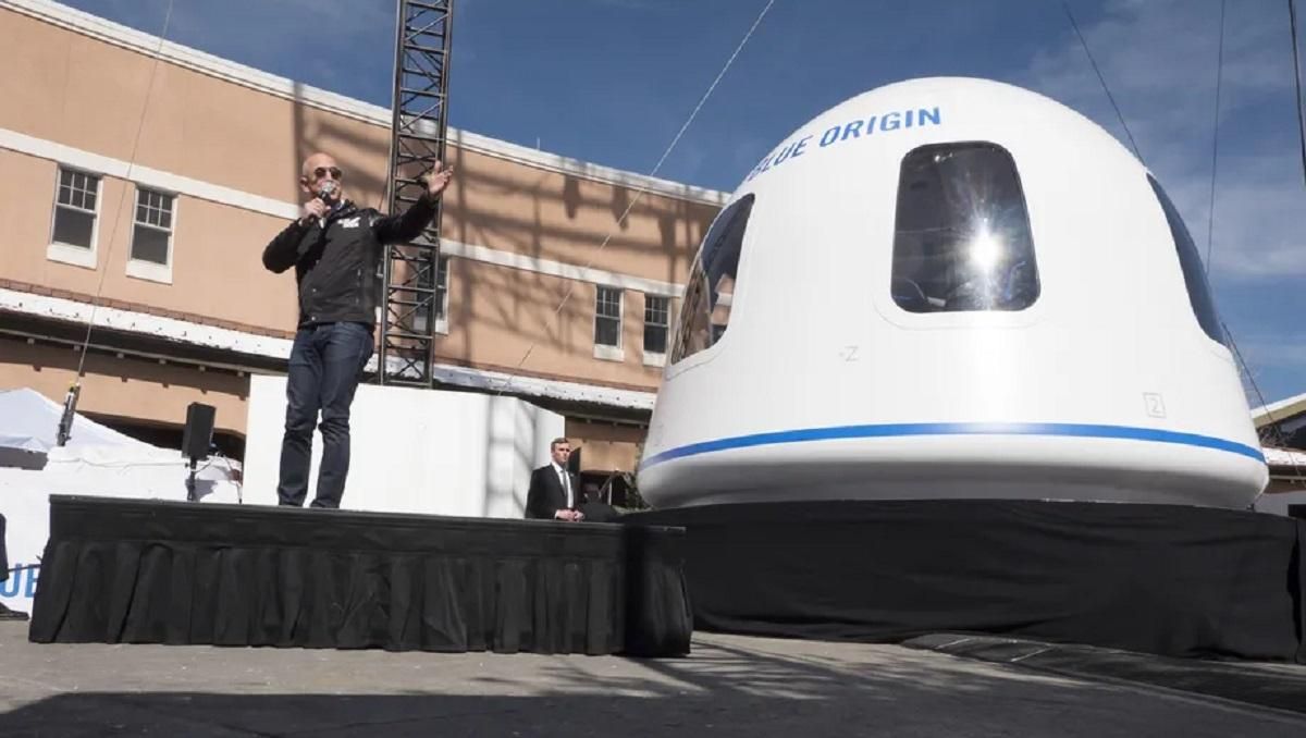 Аукцион закончился: Blue Origin продала последний билет на полет в космос с Джеффом Безосом Аукцион закончился: Blue Origin продала последний билет на полет в космос с Джеффом Безосом