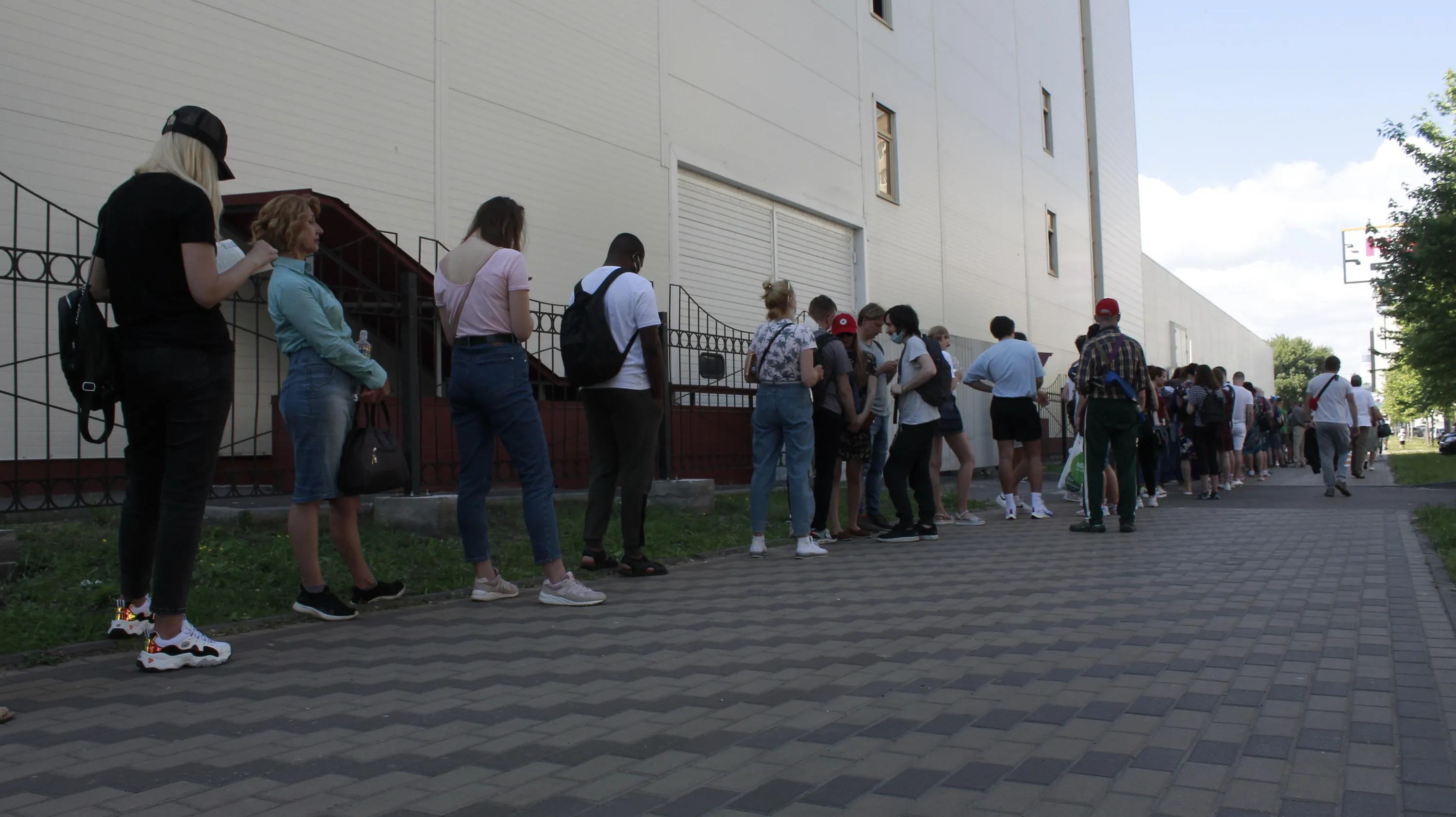 Черга на вакцинацію, Київ