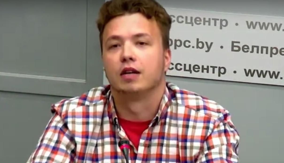 Протасевича вывели на брифинг МИД Беларуси: о Лукашенко и побоях Протасевича вывели на брифинг МИД Беларуси: о Лукашенко и побоях