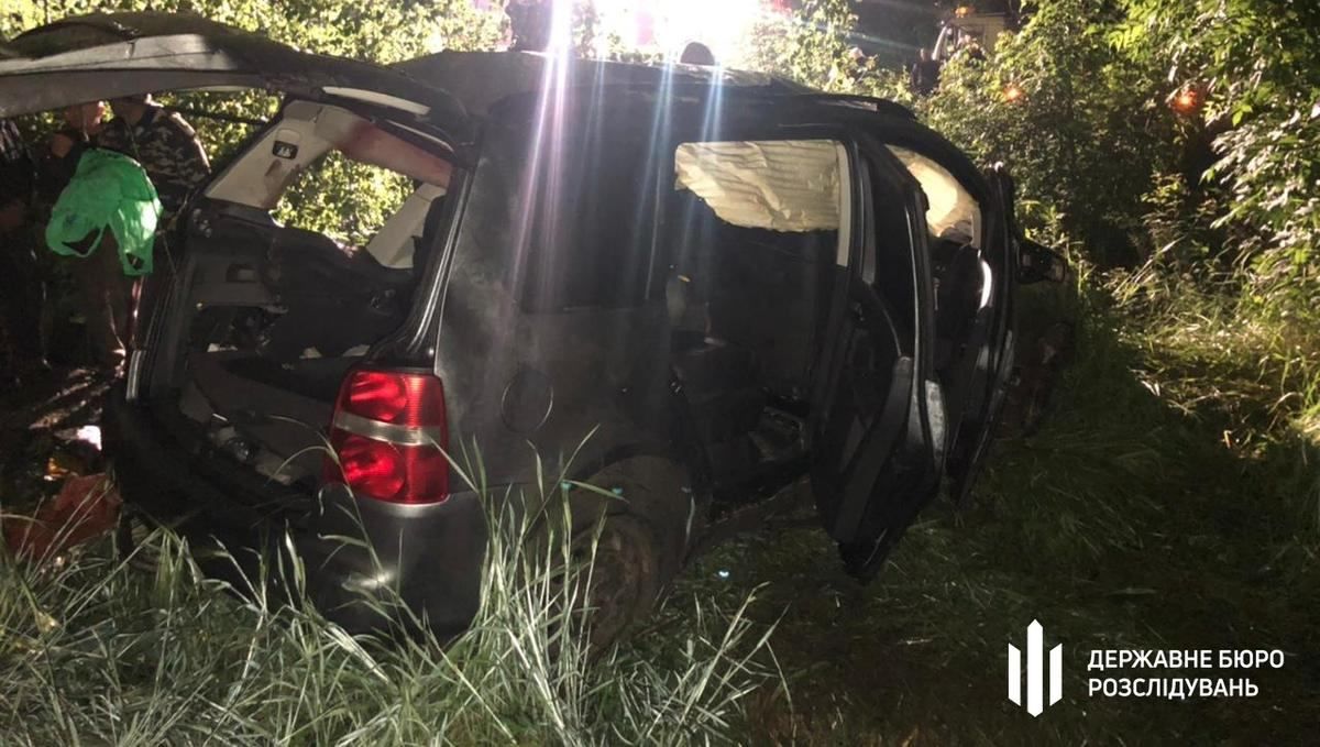 На Вінниччині п'яний патрульний з Києва скоїв смертельну ДТП На Вінниччині п'яний патрульний з Києва скоїв смертельну ДТП