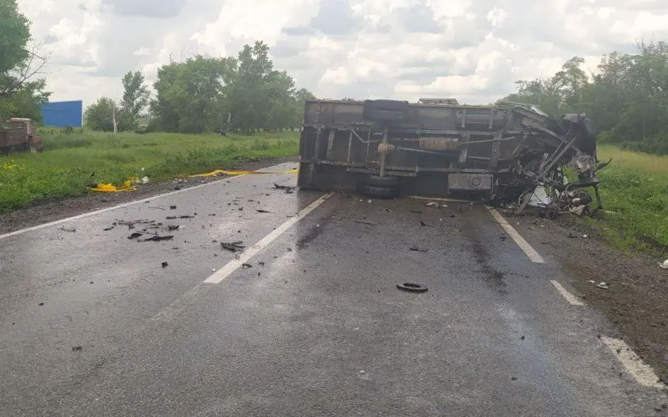 ДТП Бензовоз аварія Вантажівка Лобове зіткнення 