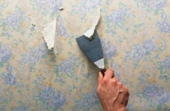 Старі шпалери потрібно здерти Старі шпалери потрібно здерти