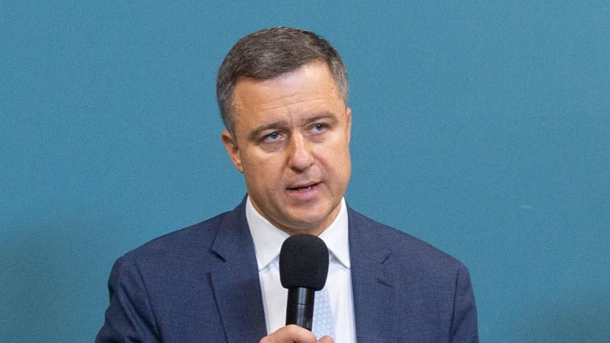 Зеленский уволил Кулебу с должности детского обмбудсмена Зеленский уволил Кулебу с должности детского обмбудсмена