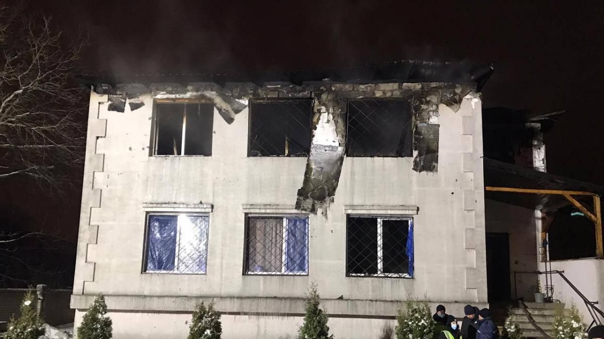 Пожежа в будинку для літніх людей у Харкові: 4 людей судитимуть Пожежа в будинку для літніх людей у Харкові: 4 людей судитимуть